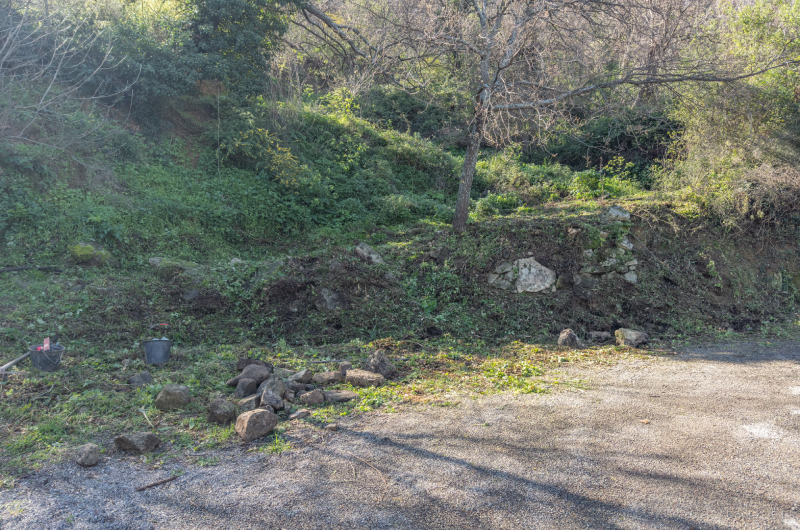 Détail de l’assemblage en pierre sèche – granit corse