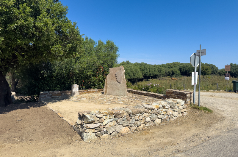 Aménagement paysager en pierre sèche près de Saint-Florent Corse